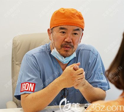 韩国艾恩整形金承俊院长