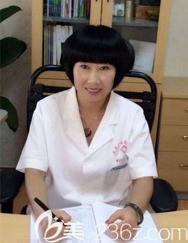 拥有20余年的毛发移植经验