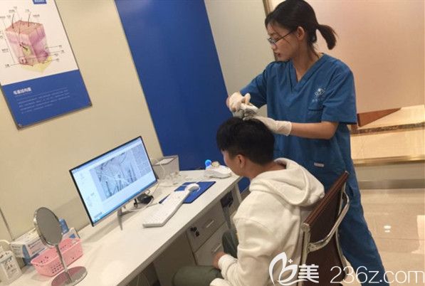 术前的毛囊检测服务能够帮助医生了解病情 术前的毛囊检测服务能够帮助医生了解病情