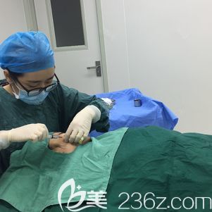 到医院面诊做埋线提升改善松弛下垂