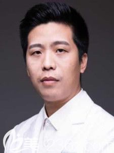 整形医院医生彭继忠