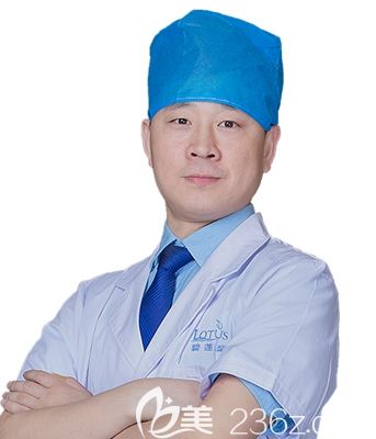 植发医生李富春 植发医生李富春