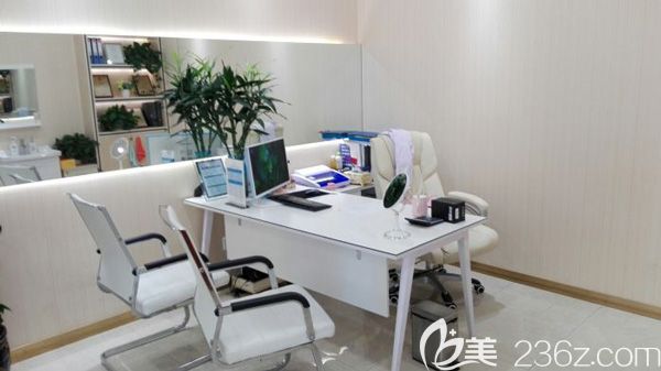 专业、隐私性良好的面诊室 专业、隐私性良好的面诊室