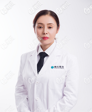 合肥三孝口曙光植发医院院长曹昌虹