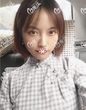 我自己很满意 我自己很满意