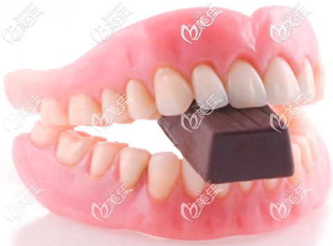 一位在沈阳牙科医院做了全口半固定种植牙的人,给你一点小小经验