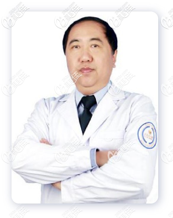 美口腔疑难种植医生邢晓建