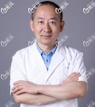 兰州韩美整形特邀医生马医农 兰州韩美整形特邀医生马医农