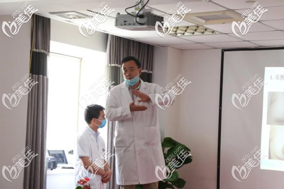 汪涌院长表示，医疗质量关系到每一位客户生命健康