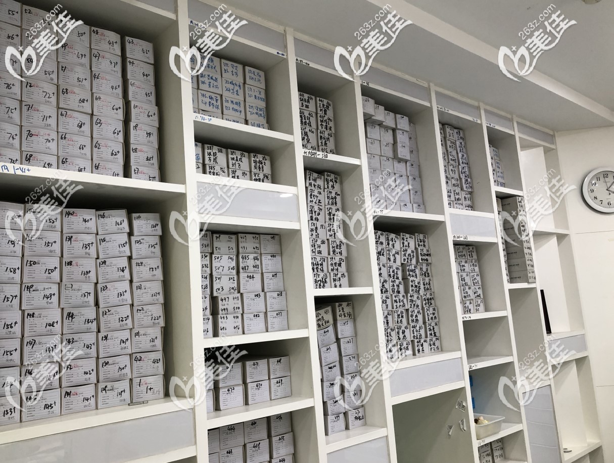 极光口腔的正畸案例库