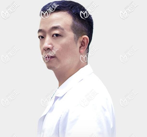 成都恒美植发主治医生 成都恒美植发主治医生