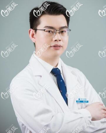 东莞仁华口腔医院种植科医师郑志平 东莞仁华口腔医院种植科医师郑志平