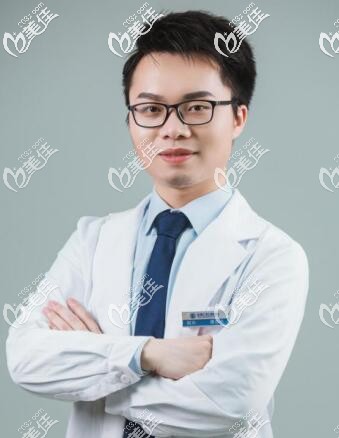 东莞仁华口腔缪思亮院长 东莞仁华口腔缪思亮院长