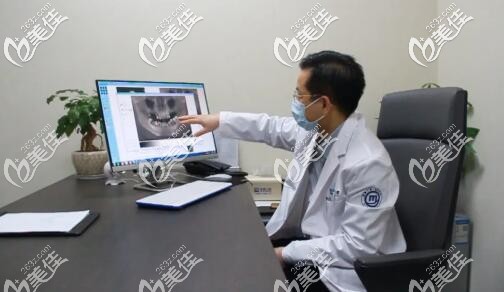 王明 美奥口腔种植医师 王明 美奥口腔种植医师