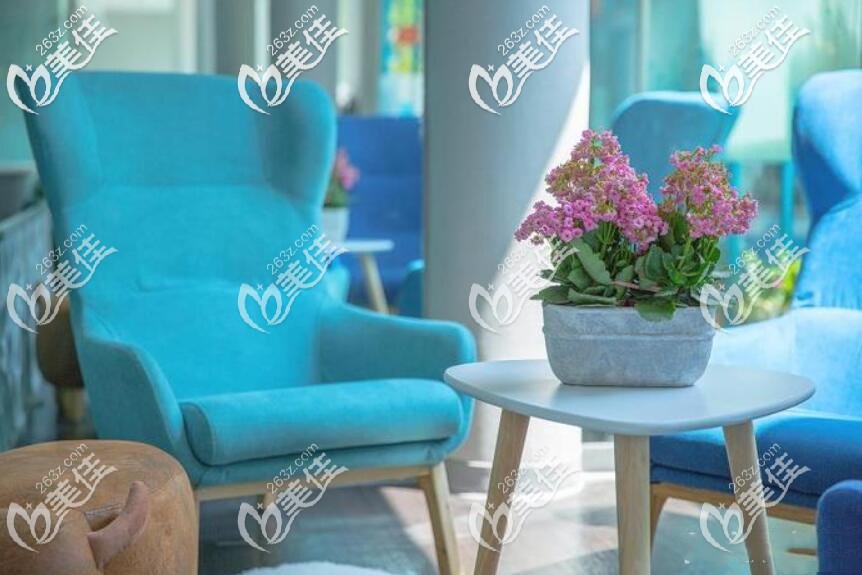 东奥口腔休息区域