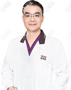 王洛生 郑州壹加壹整形医院院长 王洛生 郑州壹加壹整形医院院长