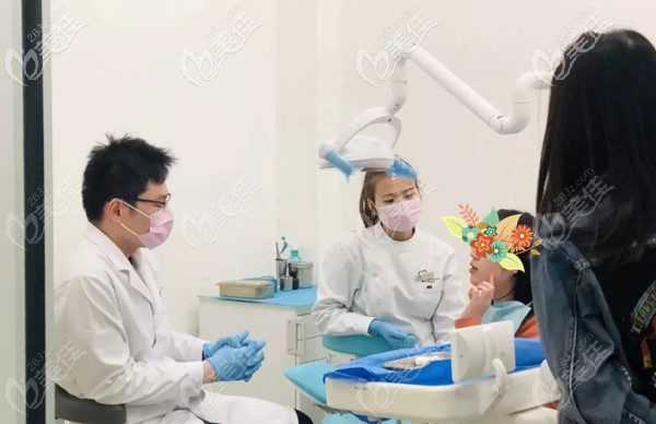 思迈口腔非常注<!--<i data=20240703-sp></i>-->患沟通