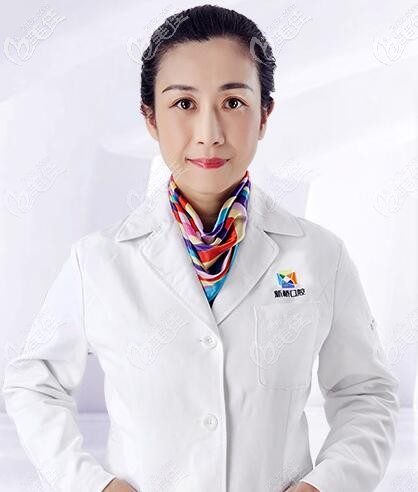 成都新桥口腔业务院长/正畸专科主任刘珊