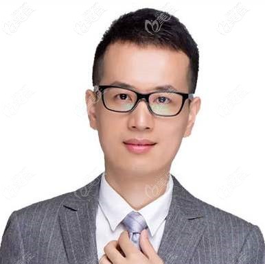 贞韩植发院长郝帅 贞韩植发院长郝帅