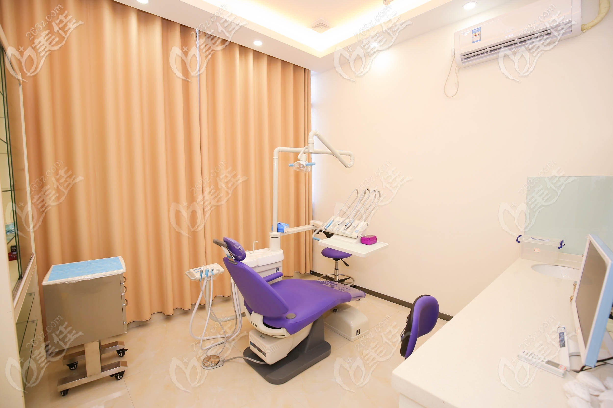 海南海口微笑口腔独立治疗室