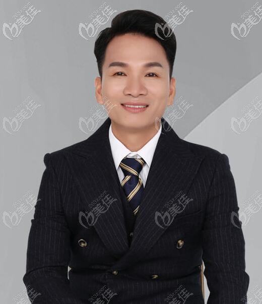 海南海口微笑口腔医院医生张福湖 海南海口微笑口腔医院医生张福湖