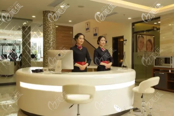 潍坊可恩口腔前台