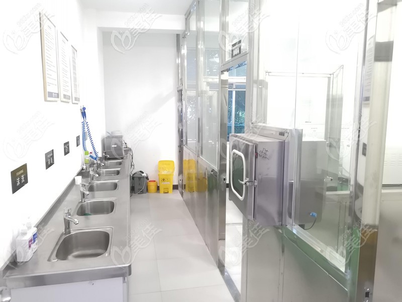 全套的消毒灭菌设备 全套的消毒灭菌设备