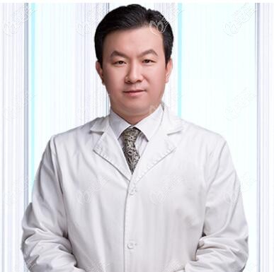 金铂利口腔集团技术长——曾强 金铂利口腔集团技术长——曾强