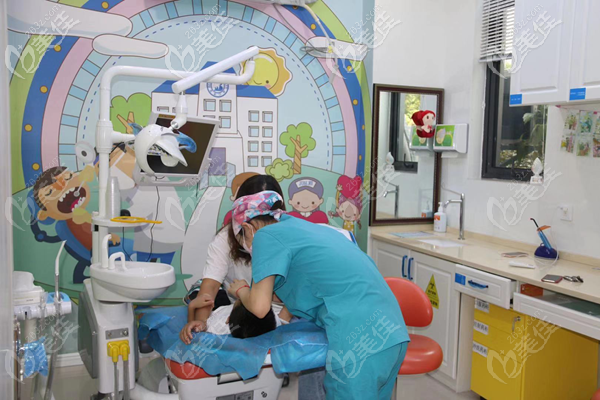 北乐儿童牙科治疗室