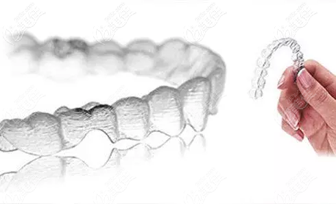 隐适美牙套 隐适美牙套