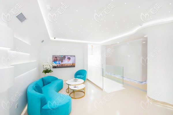 顾客植发前休息区