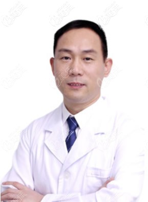 深圳博爱口腔种植牙医生钟春根 深圳博爱口腔种植牙医生钟春根