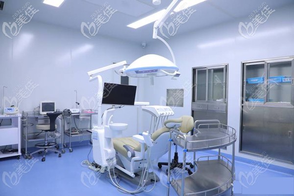 北京海淀区中诺第二口腔医院的层流手术室