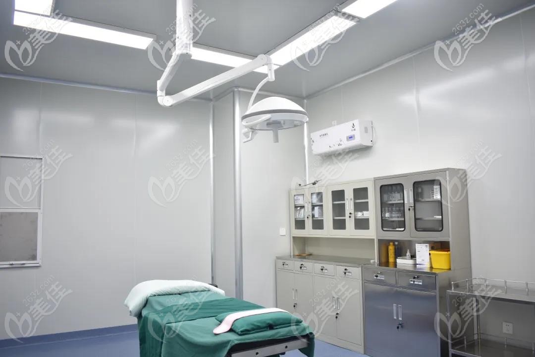 雅安鑫西华整形医院手术室