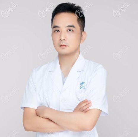 植发医生伍湘涛