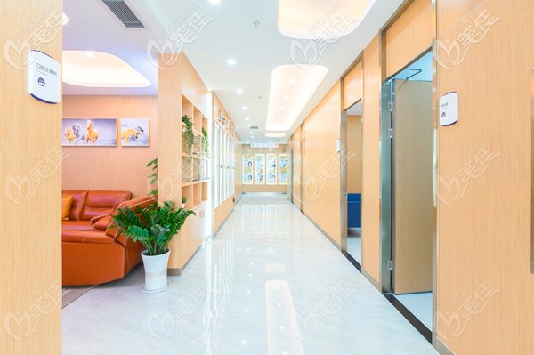 三仁口腔医疗用房1300多平方
