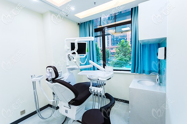 胜元口腔