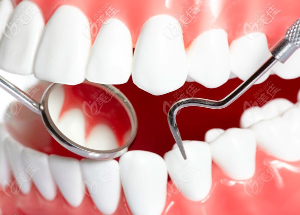 净月区环球牙科治疗牙齿的参考价格