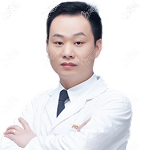 武汉牙达人口腔医院正畸医生胡仲恒