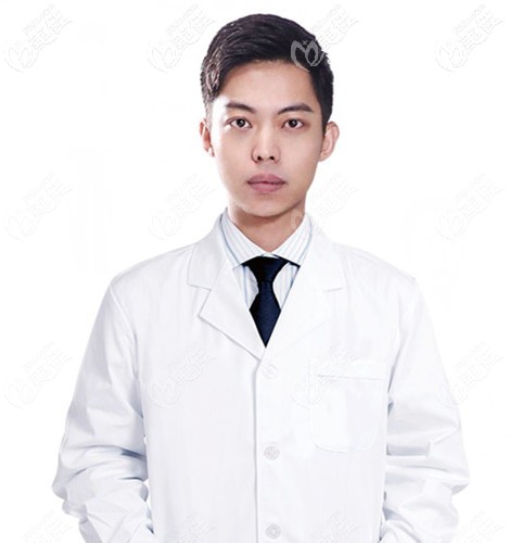 成都美辰星耀医疗美容院长王宇琨