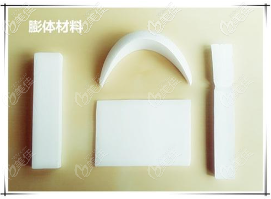 膨体隆鼻后还能取出来吗