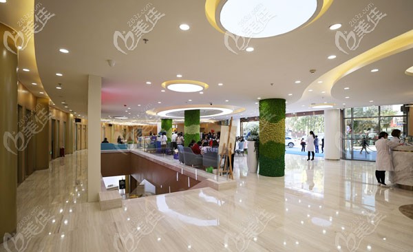 昆明铜雀台大厅环境 昆明铜雀台大厅环境