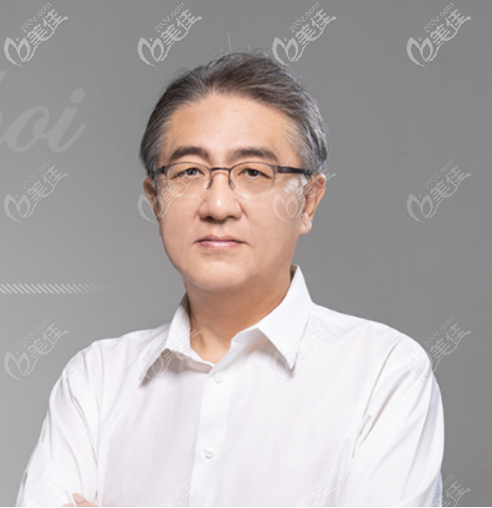 崔雄哲医生 崔雄哲医生