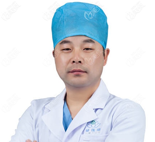 合肥碧莲盛植发医生刘举利