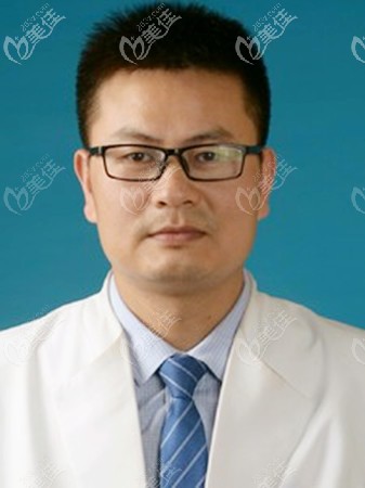 张年翁医生