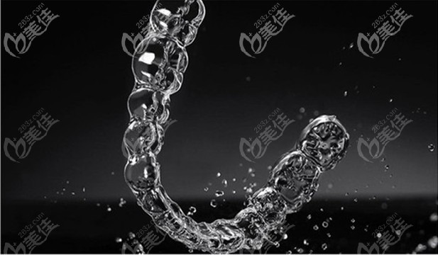 大连隐形矫正收费