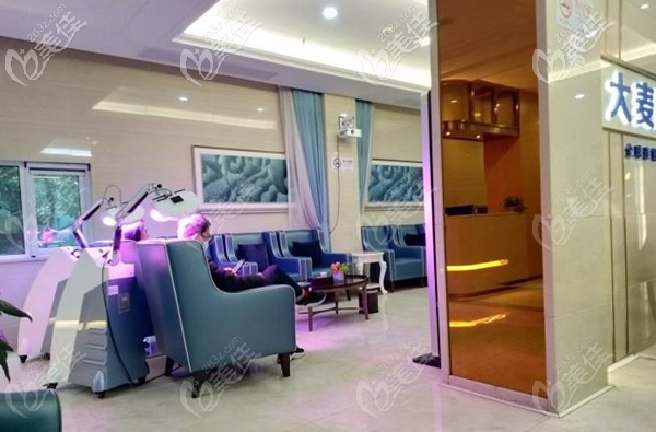 大麦微针发友头发养护区 大麦微针发友头发养护区