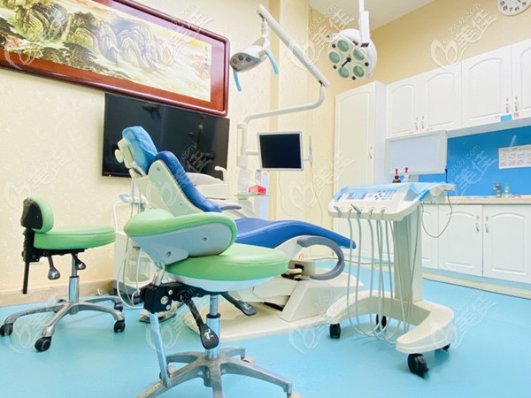 辉煌齿科的牙齿治疗诊间