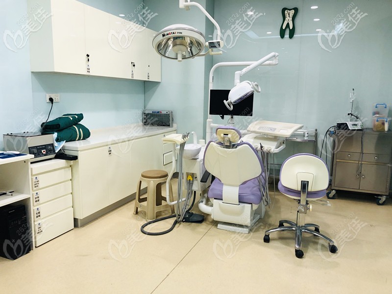 新乡拜博口腔室内就诊牙椅