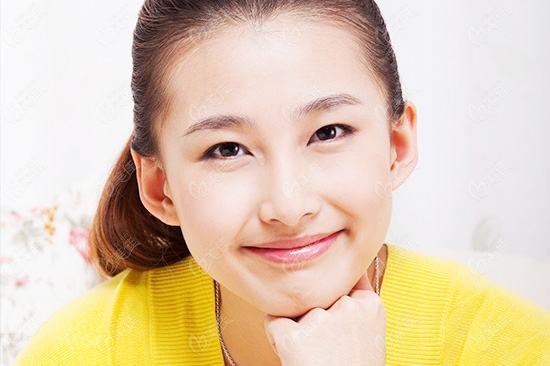 <!--<i data=20240703-sp></i>-->军训女神私照曝光，比奶茶妹妹更清纯！| jiaren.org